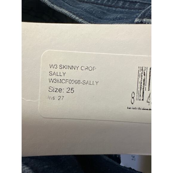 3X1 Jeans W3 Skinny Crop Jeans Raw Hem 'Sally' Wash Size 25 New with tags - Picture 7 of 7